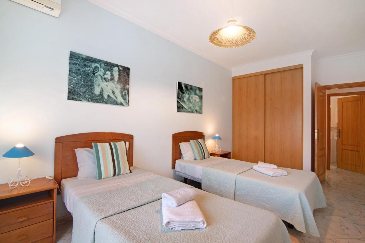 Columbus Beach Apartment Quarteira Exterior foto